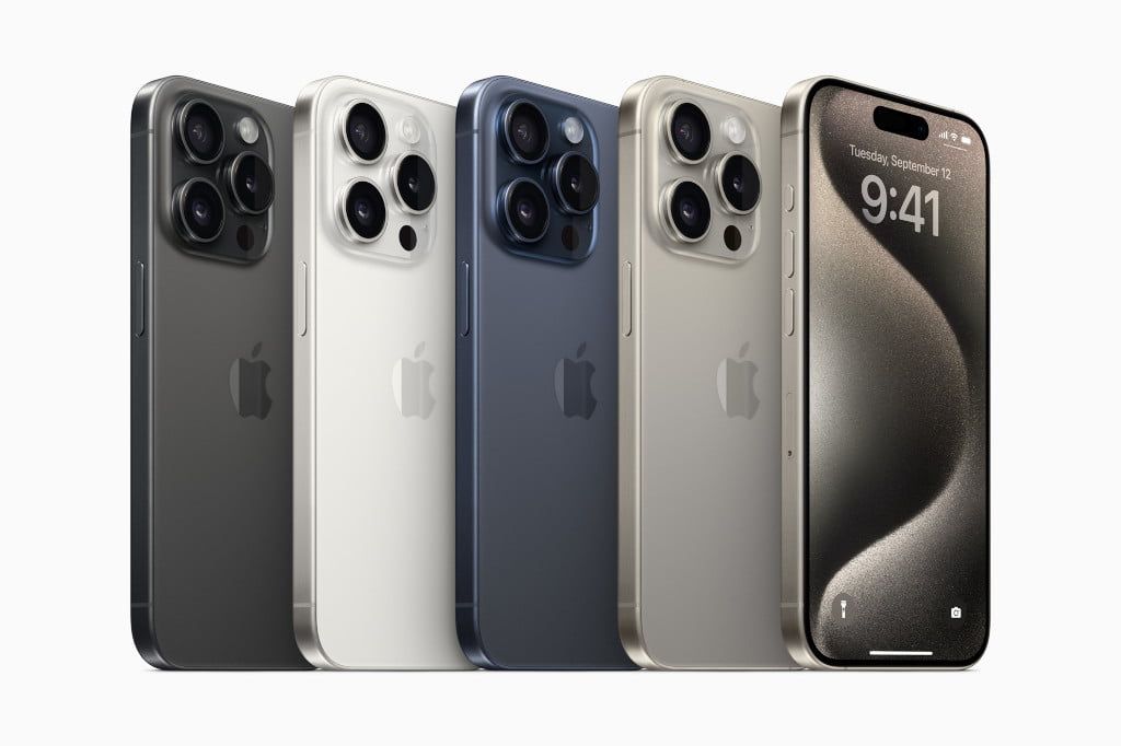 Apple-iPhone-15-Pro-lineup-color-lineup